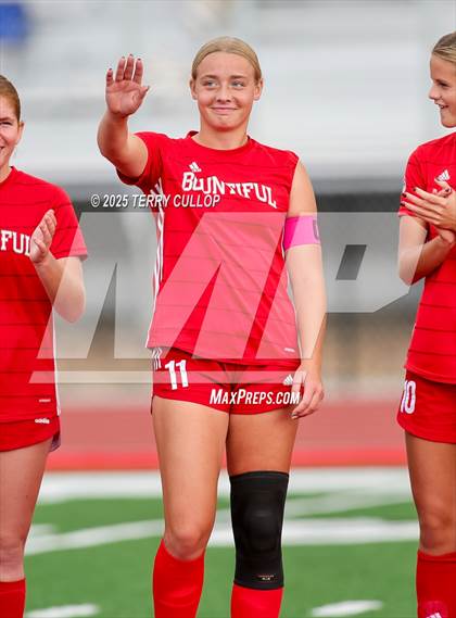 Thumbnail 3 in Bountiful vs. Maple Mountain (UHSAA 5A Second Round) photogallery.