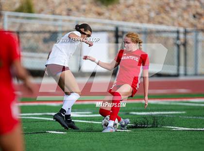Thumbnail 1 in Bountiful vs. Maple Mountain (UHSAA 5A Second Round) photogallery.