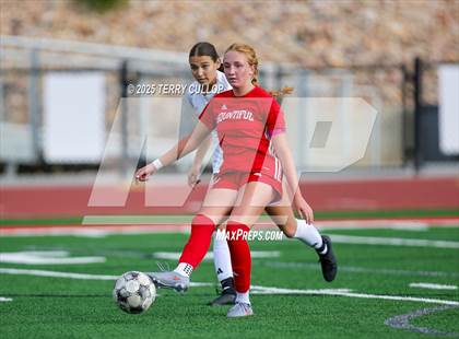 Thumbnail 3 in Bountiful vs. Maple Mountain (UHSAA 5A Second Round) photogallery.