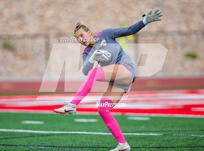 Thumbnail 2 in Bountiful vs. Maple Mountain (UHSAA 5A Second Round) photogallery.
