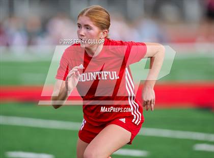 Thumbnail 1 in Bountiful vs. Maple Mountain (UHSAA 5A Second Round) photogallery.