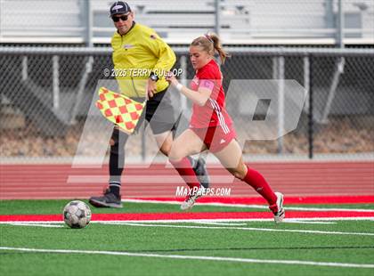 Thumbnail 3 in Bountiful vs. Maple Mountain (UHSAA 5A Second Round) photogallery.
