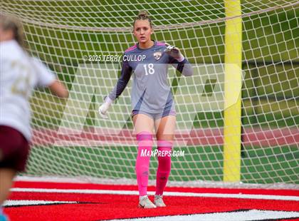 Thumbnail 3 in Bountiful vs. Maple Mountain (UHSAA 5A Second Round) photogallery.