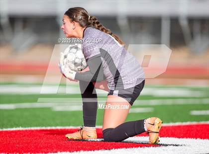 Thumbnail 2 in Bountiful vs. Maple Mountain (UHSAA 5A Second Round) photogallery.