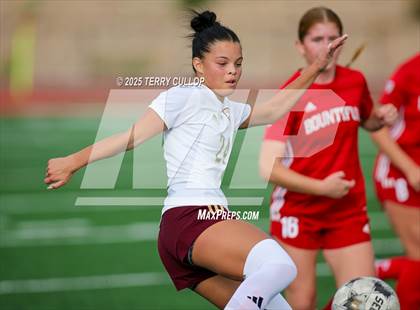 Thumbnail 2 in Bountiful vs. Maple Mountain (UHSAA 5A Second Round) photogallery.