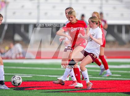 Thumbnail 1 in Bountiful vs. Maple Mountain (UHSAA 5A Second Round) photogallery.