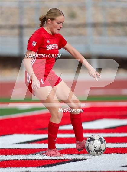 Thumbnail 1 in Bountiful vs. Maple Mountain (UHSAA 5A Second Round) photogallery.
