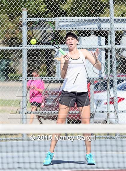 Thumbnail 1 in Gregory-Portland, Calallen vs. Uvalde, Flour Bluff  (UIL 5A Area Playoff) photogallery.