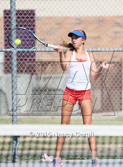 Thumbnail 3 in Gregory-Portland, Calallen vs. Uvalde, Flour Bluff  (UIL 5A Area Playoff) photogallery.