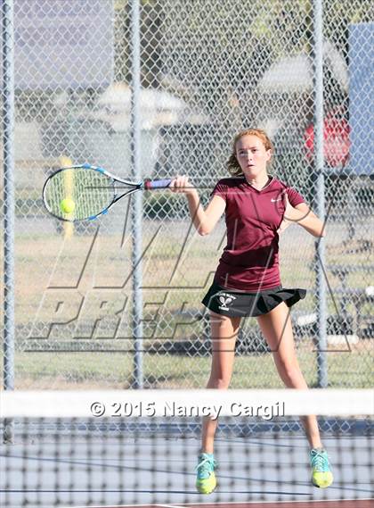 Thumbnail 2 in Gregory-Portland, Calallen vs. Uvalde, Flour Bluff  (UIL 5A Area Playoff) photogallery.