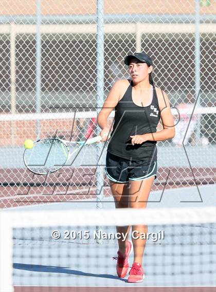 Thumbnail 2 in Gregory-Portland, Calallen vs. Uvalde, Flour Bluff  (UIL 5A Area Playoff) photogallery.