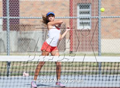 Thumbnail 1 in Gregory-Portland, Calallen vs. Uvalde, Flour Bluff  (UIL 5A Area Playoff) photogallery.