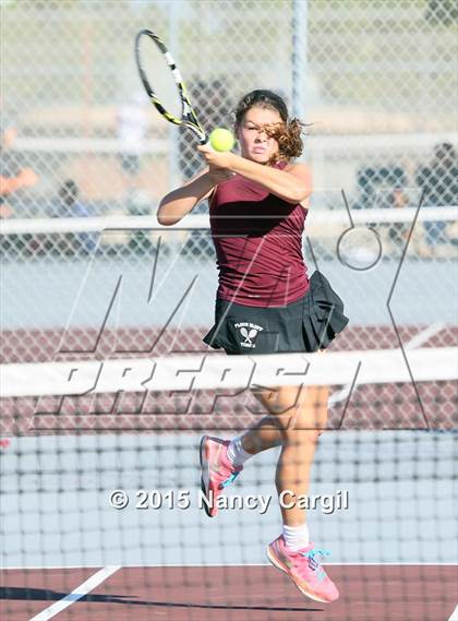 Thumbnail 2 in Gregory-Portland, Calallen vs. Uvalde, Flour Bluff  (UIL 5A Area Playoff) photogallery.