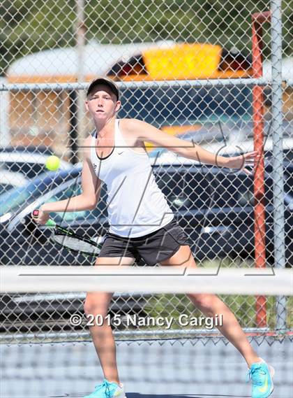 Thumbnail 1 in Gregory-Portland, Calallen vs. Uvalde, Flour Bluff  (UIL 5A Area Playoff) photogallery.