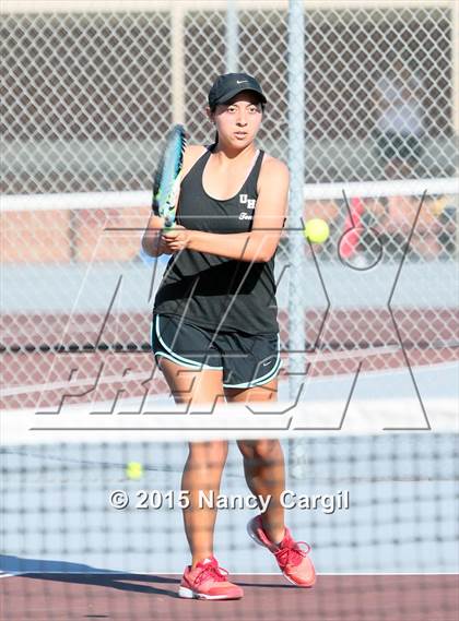 Thumbnail 3 in Gregory-Portland, Calallen vs. Uvalde, Flour Bluff  (UIL 5A Area Playoff) photogallery.