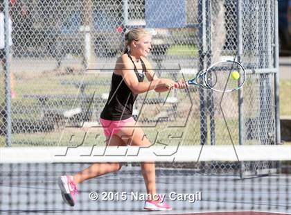 Thumbnail 1 in Gregory-Portland, Calallen vs. Uvalde, Flour Bluff  (UIL 5A Area Playoff) photogallery.