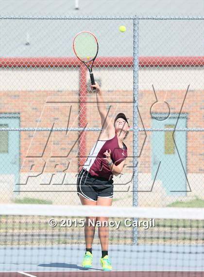 Thumbnail 3 in Gregory-Portland, Calallen vs. Uvalde, Flour Bluff  (UIL 5A Area Playoff) photogallery.