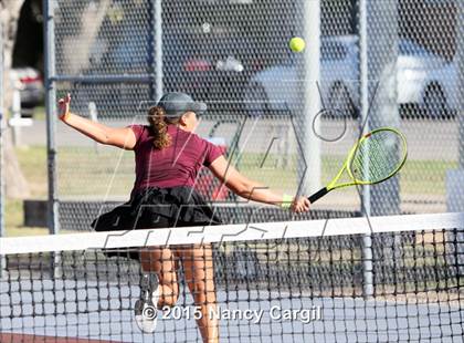 Thumbnail 2 in Gregory-Portland, Calallen vs. Uvalde, Flour Bluff  (UIL 5A Area Playoff) photogallery.