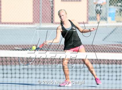 Thumbnail 1 in Gregory-Portland, Calallen vs. Uvalde, Flour Bluff  (UIL 5A Area Playoff) photogallery.
