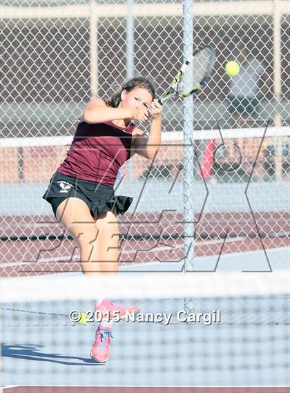 Thumbnail 1 in Gregory-Portland, Calallen vs. Uvalde, Flour Bluff  (UIL 5A Area Playoff) photogallery.