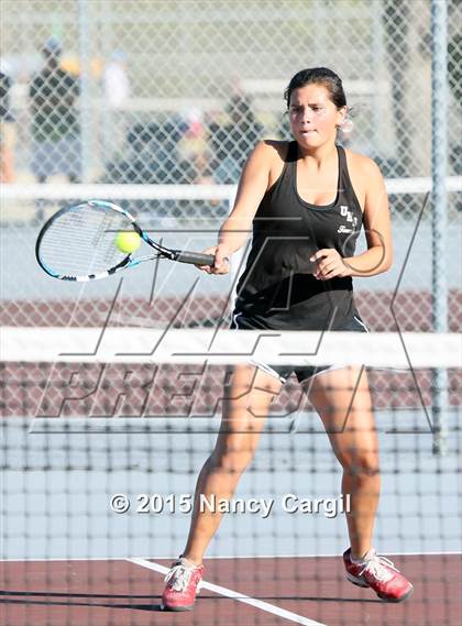 Thumbnail 3 in Gregory-Portland, Calallen vs. Uvalde, Flour Bluff  (UIL 5A Area Playoff) photogallery.