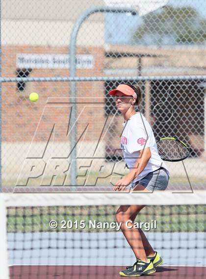 Thumbnail 3 in Gregory-Portland, Calallen vs. Uvalde, Flour Bluff  (UIL 5A Area Playoff) photogallery.