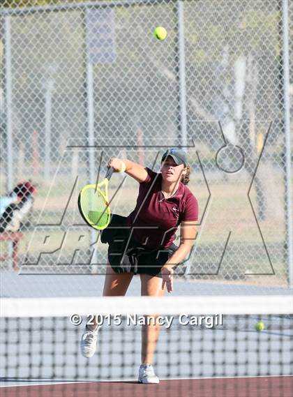 Thumbnail 2 in Gregory-Portland, Calallen vs. Uvalde, Flour Bluff  (UIL 5A Area Playoff) photogallery.