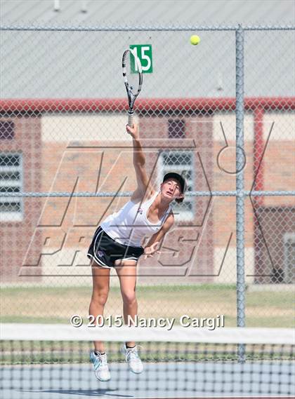 Thumbnail 2 in Gregory-Portland, Calallen vs. Uvalde, Flour Bluff  (UIL 5A Area Playoff) photogallery.