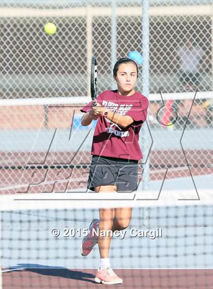 Thumbnail 1 in Gregory-Portland, Calallen vs. Uvalde, Flour Bluff  (UIL 5A Area Playoff) photogallery.