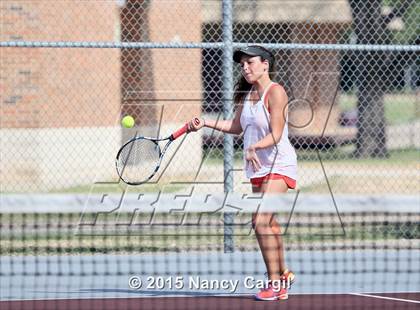 Thumbnail 1 in Gregory-Portland, Calallen vs. Uvalde, Flour Bluff  (UIL 5A Area Playoff) photogallery.