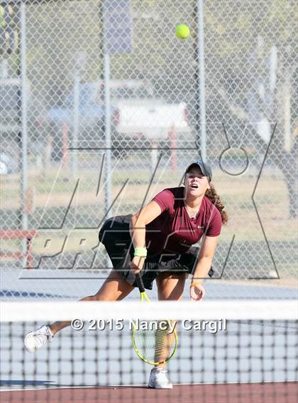 Thumbnail 3 in Gregory-Portland, Calallen vs. Uvalde, Flour Bluff  (UIL 5A Area Playoff) photogallery.