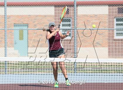 Thumbnail 3 in Gregory-Portland, Calallen vs. Uvalde, Flour Bluff  (UIL 5A Area Playoff) photogallery.