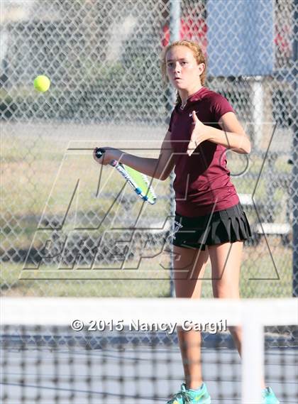 Thumbnail 1 in Gregory-Portland, Calallen vs. Uvalde, Flour Bluff  (UIL 5A Area Playoff) photogallery.