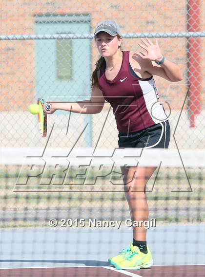 Thumbnail 1 in Gregory-Portland, Calallen vs. Uvalde, Flour Bluff  (UIL 5A Area Playoff) photogallery.