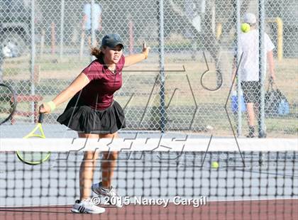 Thumbnail 3 in Gregory-Portland, Calallen vs. Uvalde, Flour Bluff  (UIL 5A Area Playoff) photogallery.