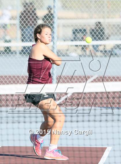 Thumbnail 3 in Gregory-Portland, Calallen vs. Uvalde, Flour Bluff  (UIL 5A Area Playoff) photogallery.