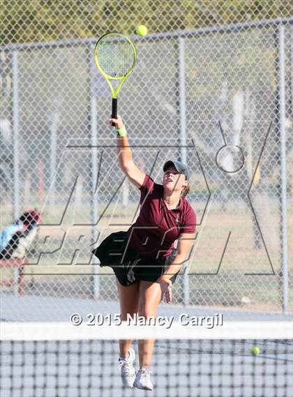 Thumbnail 1 in Gregory-Portland, Calallen vs. Uvalde, Flour Bluff  (UIL 5A Area Playoff) photogallery.