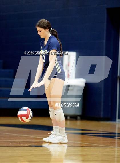 Thumbnail 3 in Southlake Carroll vs Keller photogallery.