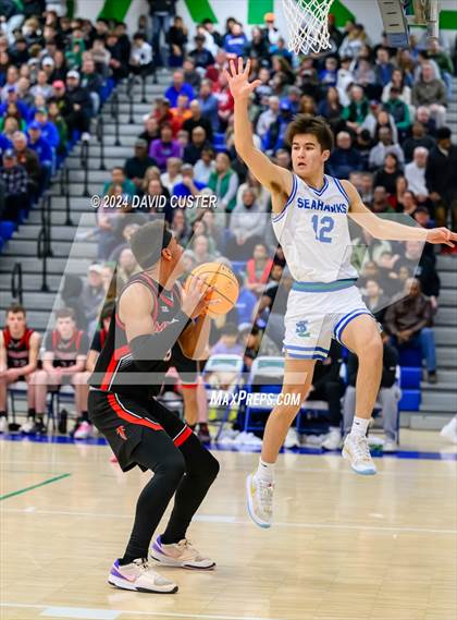 Thumbnail 1 in James Madison @ South Lakes (VHSL Class 6 Region D Final) photogallery.