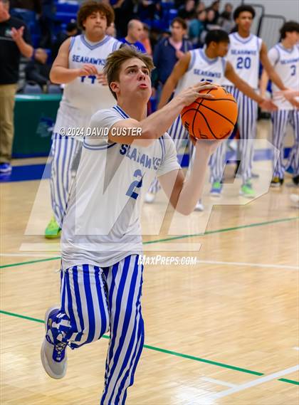Thumbnail 3 in James Madison @ South Lakes (VHSL Class 6 Region D Final) photogallery.