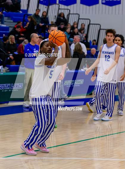 Thumbnail 3 in James Madison @ South Lakes (VHSL Class 6 Region D Final) photogallery.