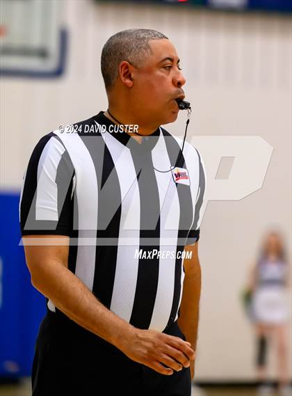 Thumbnail 1 in James Madison @ South Lakes (VHSL Class 6 Region D Final) photogallery.