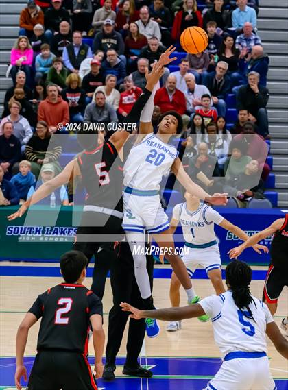 Thumbnail 2 in James Madison @ South Lakes (VHSL Class 6 Region D Final) photogallery.