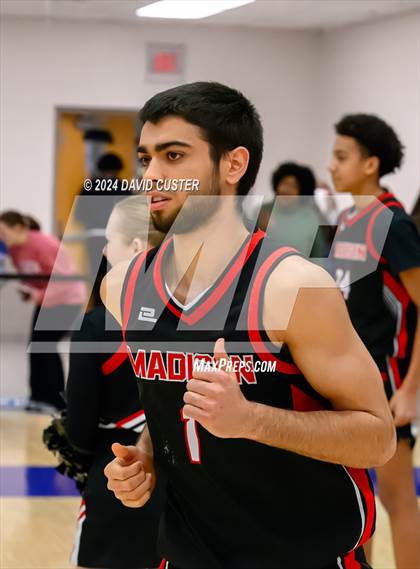 Thumbnail 1 in James Madison @ South Lakes (VHSL Class 6 Region D Final) photogallery.