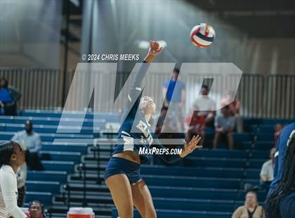 Thumbnail 2 in Gordon Lee vs. Elite Scholars Academy (GHSA 1A Final) photogallery.