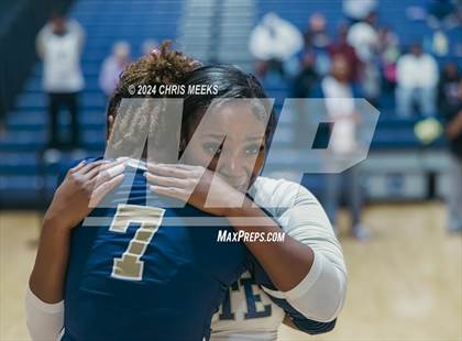 Thumbnail 1 in Gordon Lee vs. Elite Scholars Academy (GHSA 1A Final) photogallery.