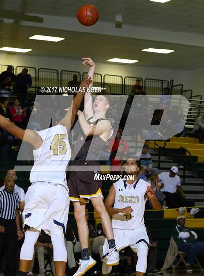 Thumbnail 3 in St. John Bosco vs. Crespi (The Classic at Damien) photogallery.