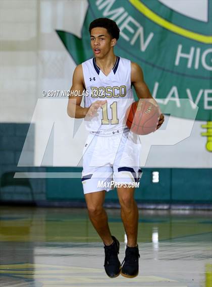Thumbnail 2 in St. John Bosco vs. Crespi (The Classic at Damien) photogallery.