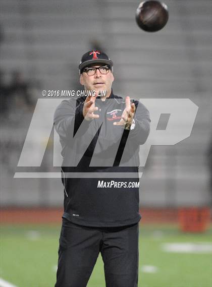 Thumbnail 3 in San Clemente @ Edison (CIF D1-A South Final) photogallery.