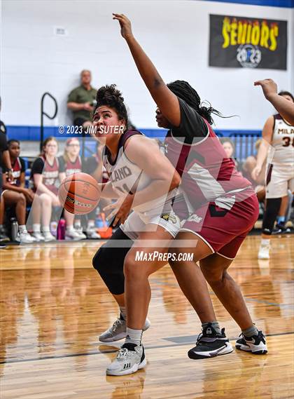 Thumbnail 2 in A&M Consolidated vs Milano (Cotton Christmas Classic) photogallery.